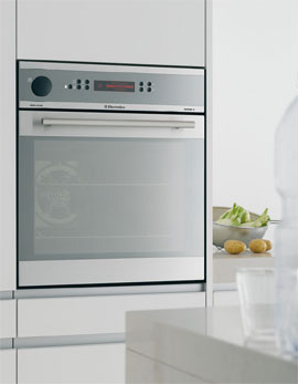 Kochen mit Einbaugeräten von Electrolux - Herde Öfen Keramikfelder