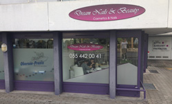 Kosmetik Kosmetikerin manuelle Gesichtspflege,Stetica,Stetika, Liftosome, Cosmetc- & Naildesign