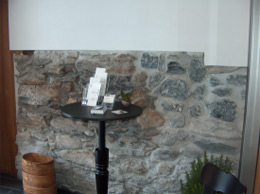 Bruchsteinmauer mit Sumpfkalkmrtel